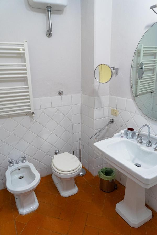 Elegant Apartment Near Piazza Della Signoria Florence Extérieur photo